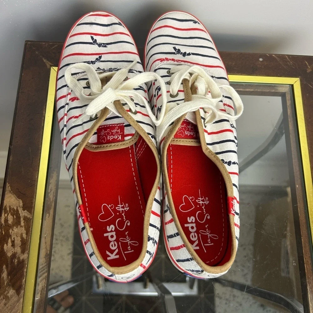 Keds X Taylor Swift TS Bow Striped Sneakers Womens Sz 9.5 Engagement Dress vibes